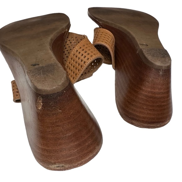 Tory Burch Wedge Thong Leather Sandals size 7.5 M - Picture 4 of 7